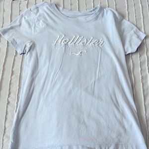 Hollister t shirt